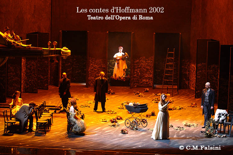 Les contes d'Hoffmann 2002