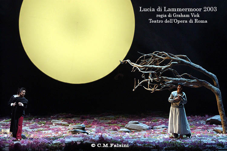 Lucia di Lammermoor 2003 regia di Graham Vick. Teatro dell'Opera di Roma