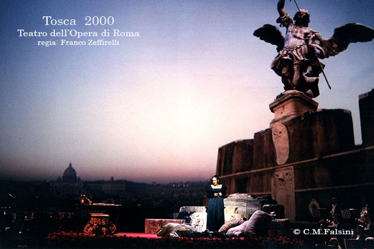 Tosca 2000